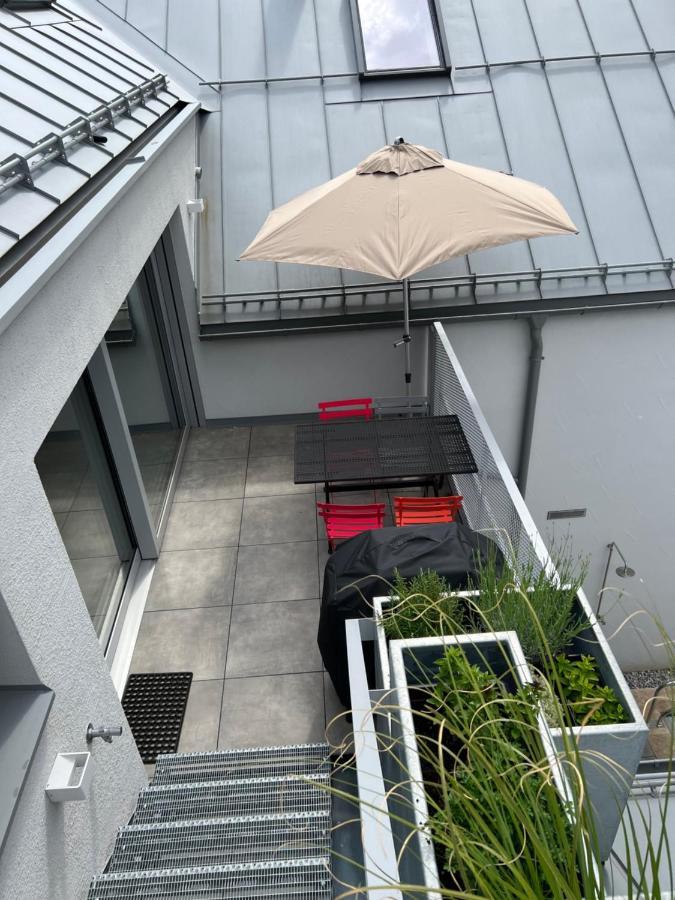 Urban Alpine Penthouse With Lake View Maurach  Esterno foto